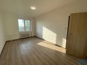 Pronájem bytu 2+1, Jirkov, J. K. Tyla, 52 m2