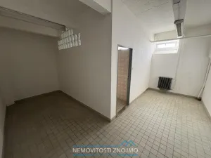 Pronájem skladu, Znojmo, Dobšická, 100 m2
