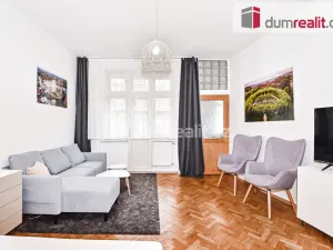 Pronájem bytu 2+1, Praha - Nové Město, Jungmannova, 51 m2