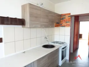 Pronájem bytu 2+1, Děčín - Děčín III-Staré Město, Kladenská, 58 m2