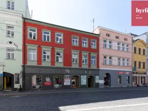 Pronájem obchodního prostoru, Opava, Dolní náměstí, 27 m2