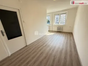 Pronájem bytu 4+kk, Praha - Vinohrady, Pod Rapidem, 72 m2