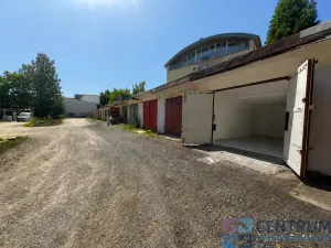 Pronájem garáže, Liberec - Liberec III-Jeřáb, 16 m2