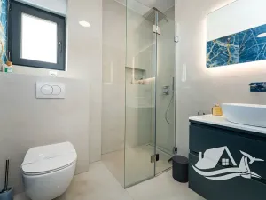 Prodej vily, Vrsi, Chorvatsko, 210 m2
