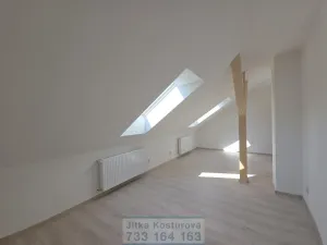Prodej rodinného domu, Krnov - Pod Cvilínem, Chářovská, 165 m2