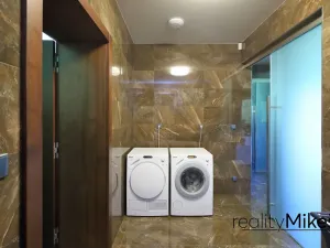 Prodej rodinného domu, Křižany, 470 m2
