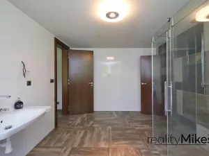 Prodej rodinného domu, Křižany, 470 m2