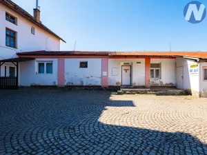 Pronájem skladu, Volyně, Dobřanovská, 1000 m2