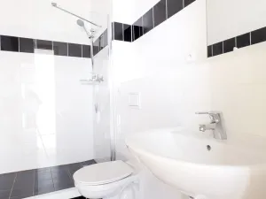 Pronájem bytu 1+kk, Praha - Smíchov, Křížová, 18 m2