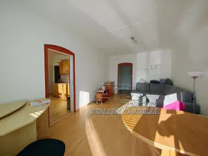 Prodej bytu 3+1, České Budějovice, Labská, 76 m2