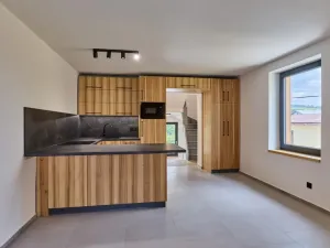 Prodej bytu 3+kk, Mladé Buky, 91 m2