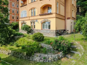 Prodej bytu 3+1, Karlovy Vary, Na Vyhlídce, 90 m2