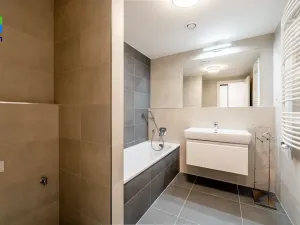 Prodej bytu 4+kk, Praha - Holešovice, U Pergamenky, 117 m2