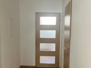 Pronájem bytu 2+kk, Pardubice - Ohrazenice, Semtínská, 45 m2