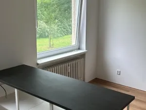 Pronájem bytu 2+kk, Pardubice - Ohrazenice, Semtínská, 45 m2