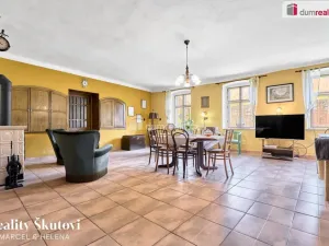 Prodej rodinného domu, Cvikov - Cvikov I, Kollárova, 350 m2