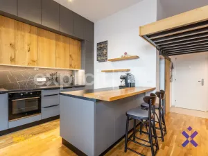 Prodej bytu 1+kk, Zlín, Lorencova, 28 m2