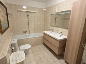 Pronájem bytu 3+kk, Praha, Nad Okrouhlíkem, 102 m2
