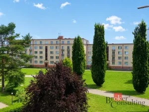 Pronájem bytu 2+1, Hradec Králové, Labská kotlina, 50 m2