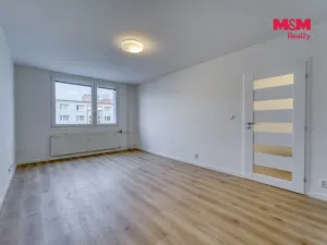 Pronájem bytu 2+kk, Plzeň - Bolevec, Kaznějovská, 40 m2