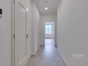 Pronájem bytu 1+kk, Praha - Vinohrady, Vinohradská, 36 m2