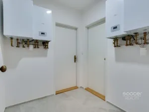 Pronájem bytu 1+kk, Praha - Vinohrady, Vinohradská, 30 m2