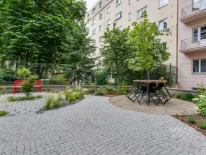 Pronájem bytu 1+kk, Praha - Vinohrady, Vinohradská, 30 m2