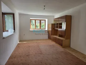 Prodej atypického bytu, Postřelmov, Komenského, 92 m2
