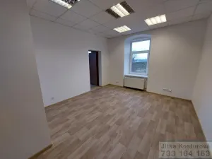 Pronájem bytu 2+kk, Krnov - Pod Cvilínem, Opavská, 46 m2