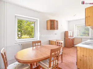 Prodej rodinného domu, Karlovice, 220 m2