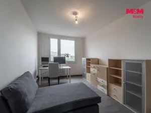 Prodej bytu 4+1, Praha - Černý Most, Bojčenkova, 104 m2