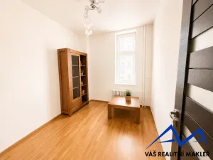 Prodej bytu 3+1, Ostrava, náměstí Msgre Šrámka, 93 m2