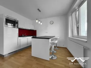 Pronájem bytu 2+kk, Praha - Libeň, Kovanecká, 55 m2
