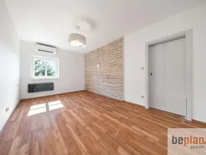 Prodej bytu 2+kk, Stříbrná Skalice, 48 m2