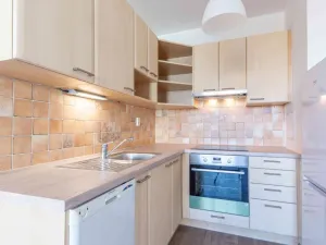 Pronájem bytu 2+kk, Praha - Prosek, Litoměřická, 42 m2