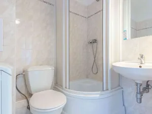 Pronájem bytu 2+kk, Praha - Prosek, Litoměřická, 42 m2