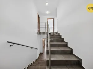 Prodej rodinného domu, Rožnov pod Radhoštěm, V Mokrém, 250 m2