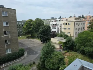 Pronájem bytu 2+kk, Praha - Vinohrady, Nad olšinami, 47 m2
