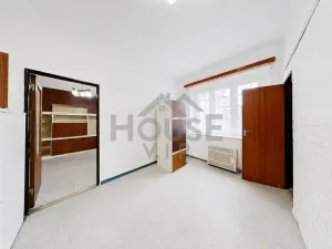 Prodej bytu 2+kk, Praha - Břevnov, Za Strahovem, 50 m2