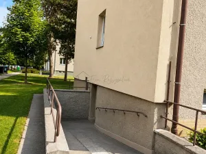 Prodej bytu 4+1, Chropyně, Díly, 93 m2