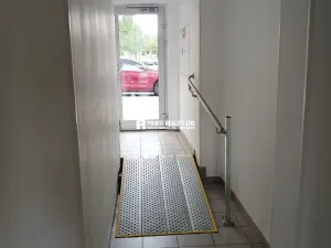 Prodej bytu 1+kk, Praha - Háje, Matúškova, 32 m2