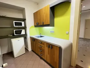 Pronájem kanceláře, Praha - Nusle, Na Pankráci, 110 m2