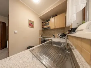 Prodej bytu 2+kk, Praha - Dolní Chabry, 52 m2