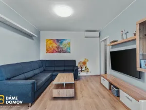 Prodej bytu 3+1, Hodonín, Sídlištní, 72 m2