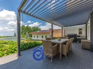 Prodej vícegeneračního domu, Kostelec nad Černými lesy - Kostelec nad Černými Lesy, Pražská, 361 m2