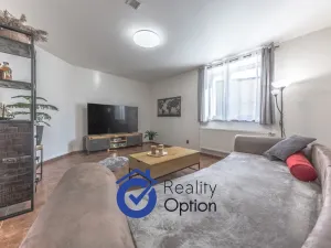 Prodej vícegeneračního domu, Kostelec nad Černými lesy - Kostelec nad Černými Lesy, Pražská, 361 m2