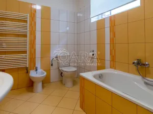 Prodej bytu 4+kk, Dolní Břežany, 135 m2