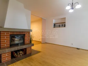Prodej bytu 4+kk, Dolní Břežany, 135 m2
