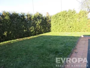 Pronájem vily, Pardubice - Svítkov, Orebská, 220 m2