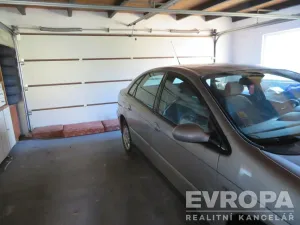 Pronájem vily, Pardubice - Svítkov, Orebská, 220 m2